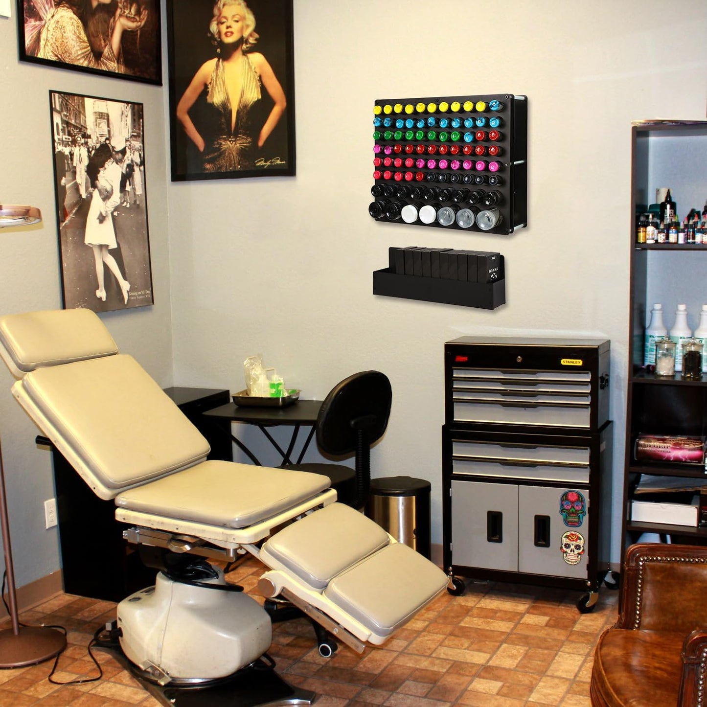 Poarmeey Rack Pigment Bottle Holder 82 Holes Paint Bottle Organizer for 1oz 4oz 8oz Tattoo Ink Holder and Display Support Equipment for Tattoo Artists